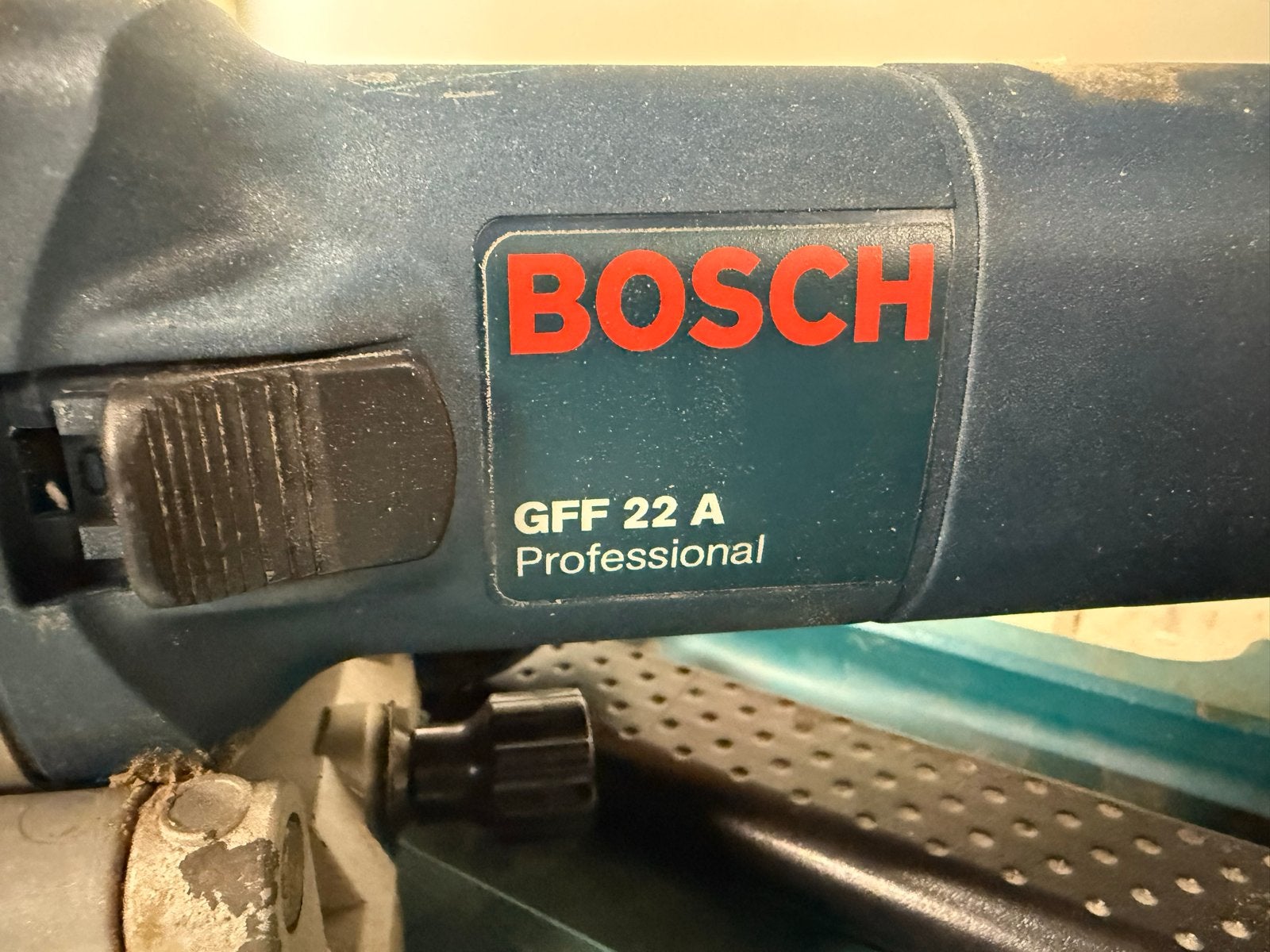 Bosch GFF 22 A Professional Lamellenfrees, Ophalen, Gebruikt, Elektrisch, Lamellenfrees