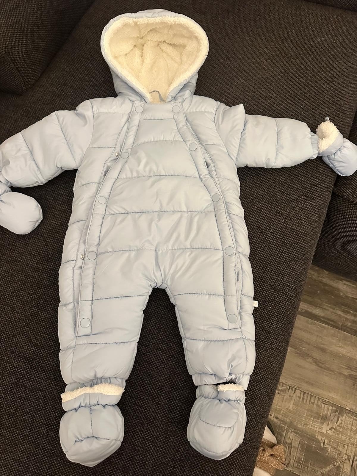 Minoti Baby Sneeuwpakje - Lichtblauw (6-9 maanden), Jongetje of Meisje, Nieuw, Ophalen of Verzenden, Minoti
