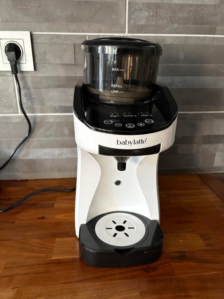 Babylatte Flessenbereider - Snel en Eenvoudig, Kinderen en Baby's, Babyvoeding en Toebehoren, Ophalen of Verzenden, Gebruikt, Flessen- of potjesverwarmer