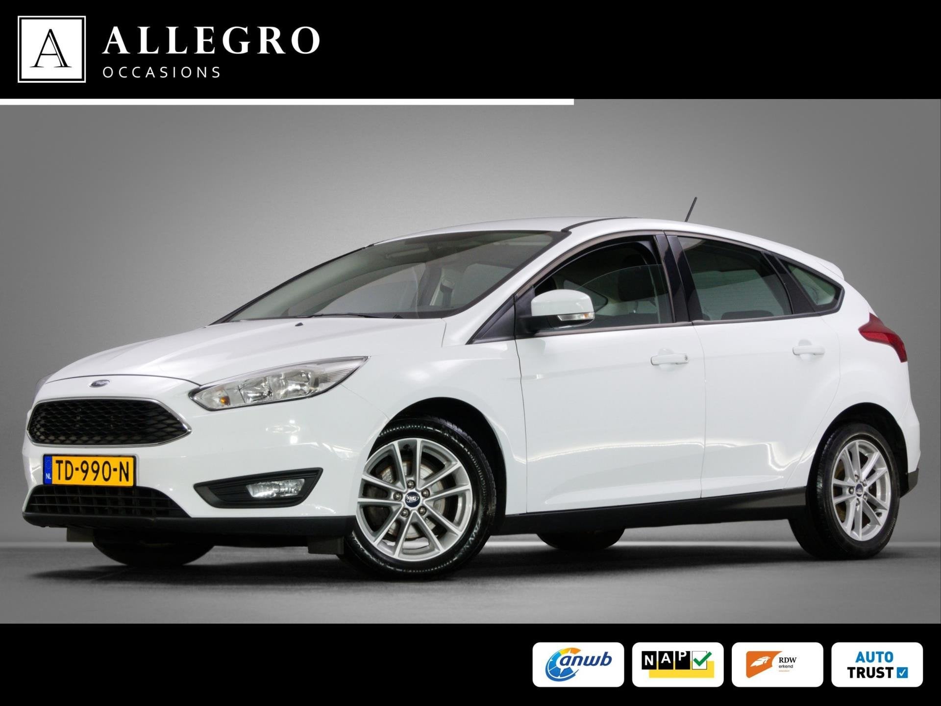 Ford Focus 1.0 EcoBoost Trend Edition Business (APPLE CARPLA, Gebruikt, 635 kg, Wit, Bedrijf