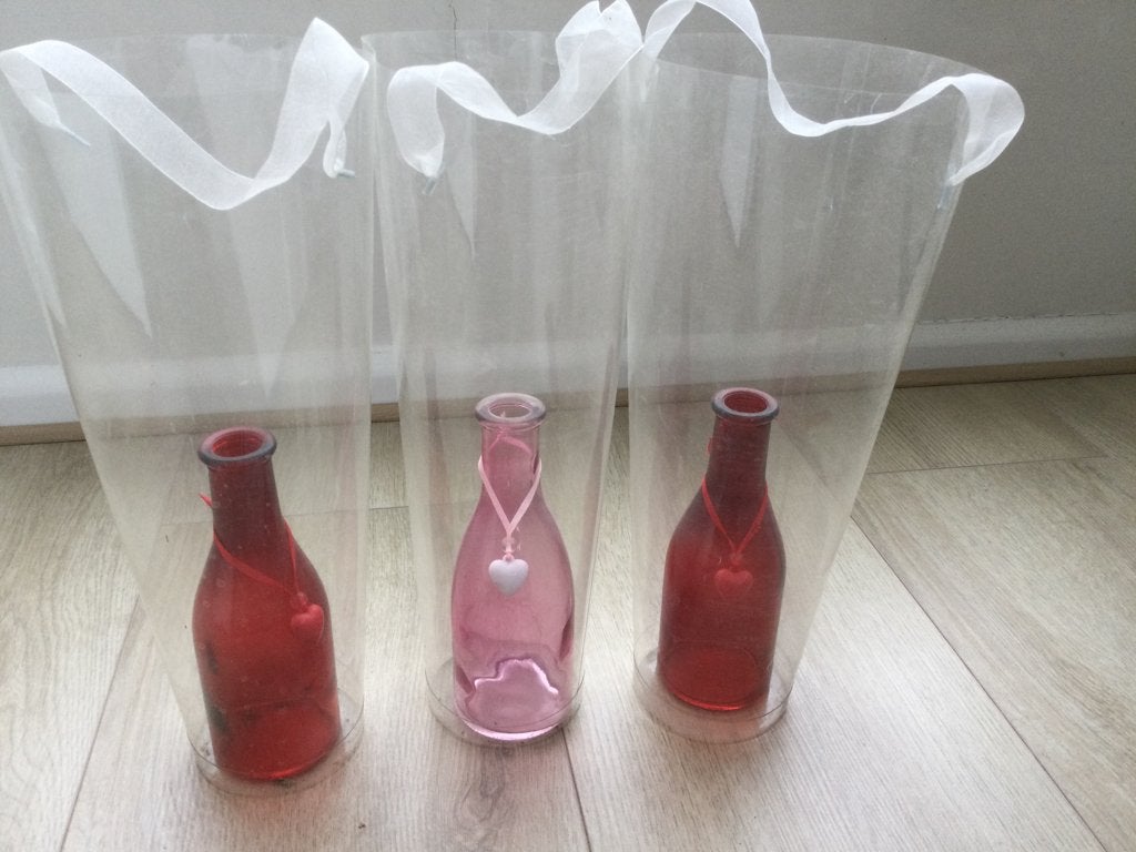 3 prachtige gekleurde vaasjes in tasjes, Huis en Inrichting, Woonaccessoires | Vazen, Ophalen of Verzenden