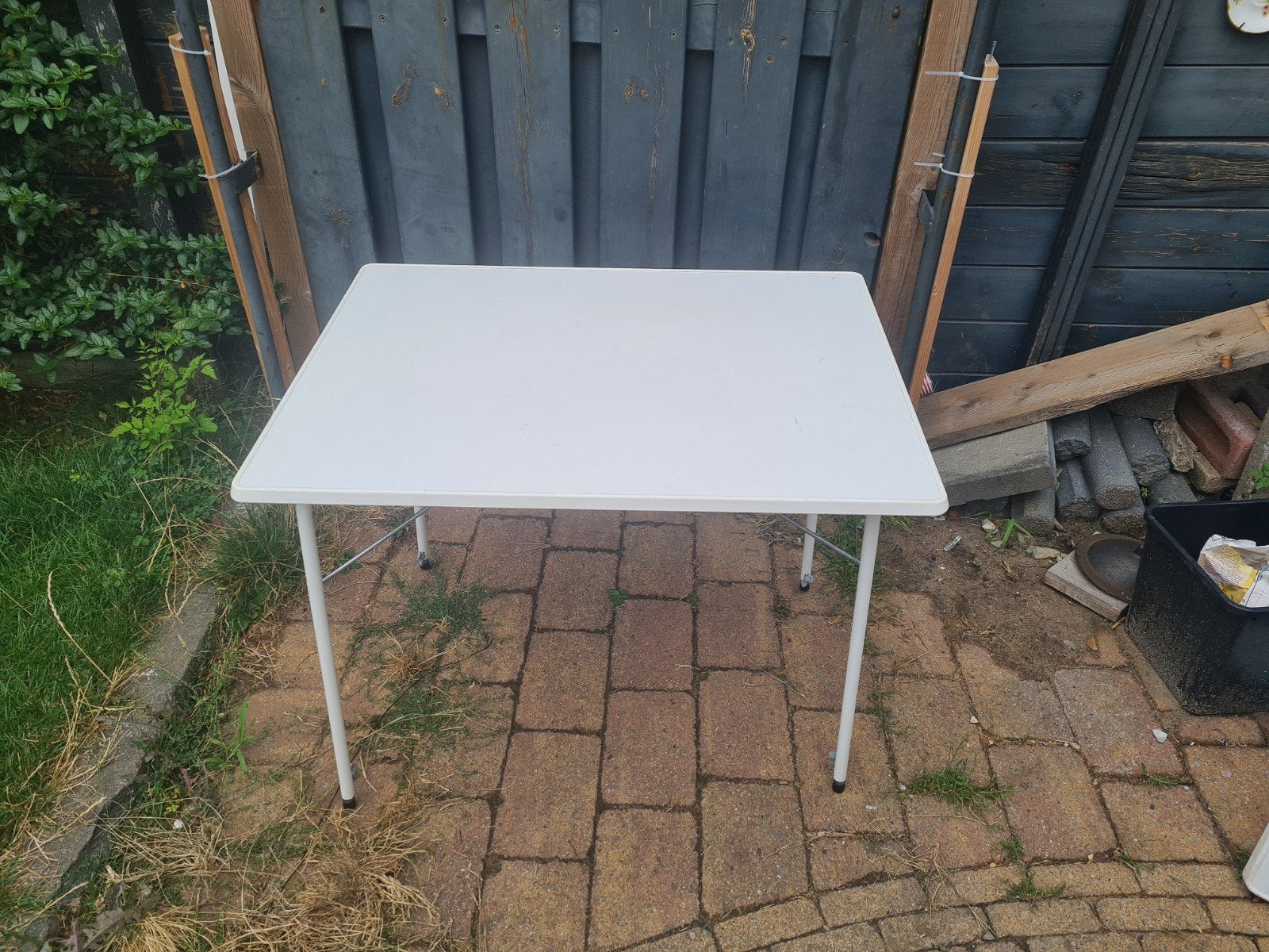 Handige opvouwbare campingtafel 60x80, Ophalen, Gebruikt, Campingtafel
