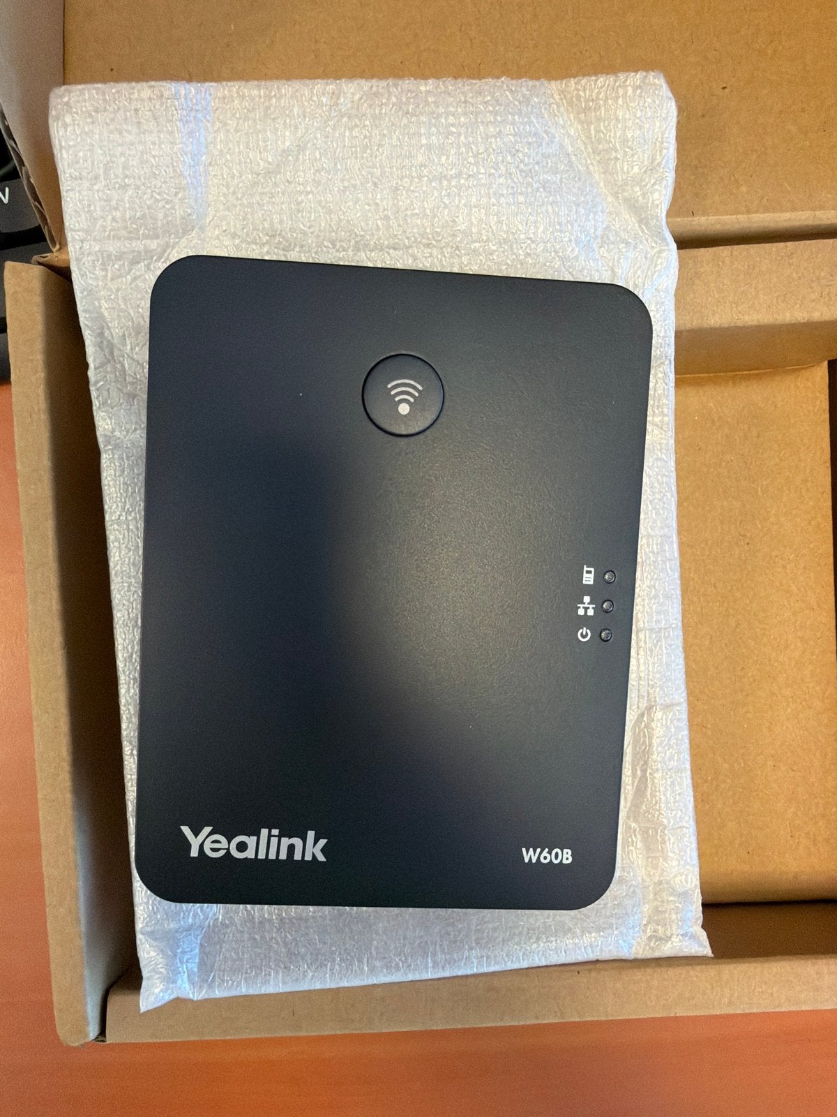 Yealink W60B DECT IP Basisstation - Nieuw in doos, Ophalen of Verzenden, Nieuw