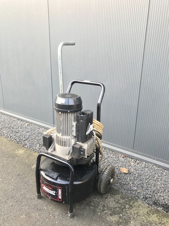 - Aerfast compressor AC33024 170L 2020, Gebruikt