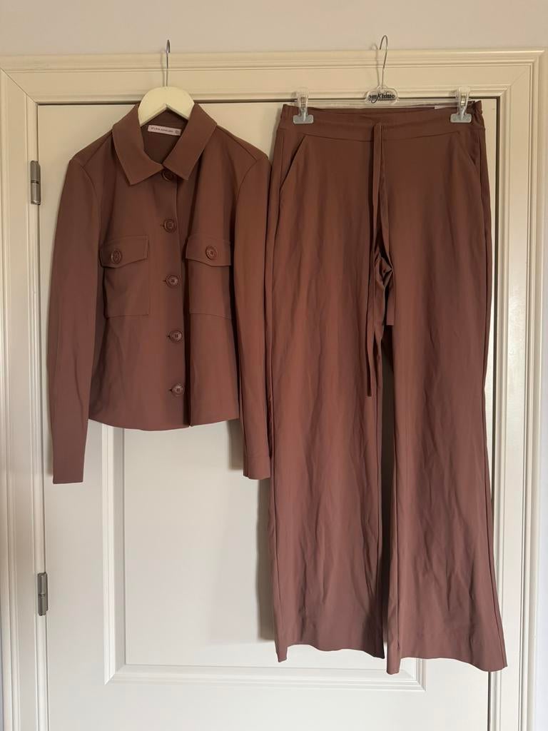 Studio Anneloes wijde broek en jasje maat s/m, Bruin, Ophalen of Verzenden, Zo goed als nieuw, Maat 36 (S)