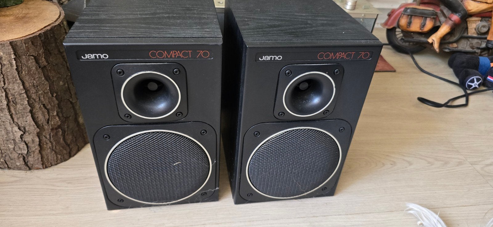 Jamo Compact 70 speakers in goede staat, Audio, Tv en Foto, Luidsprekers, Ophalen, Zo goed als nieuw, 60 tot 120 watt, Basreflex