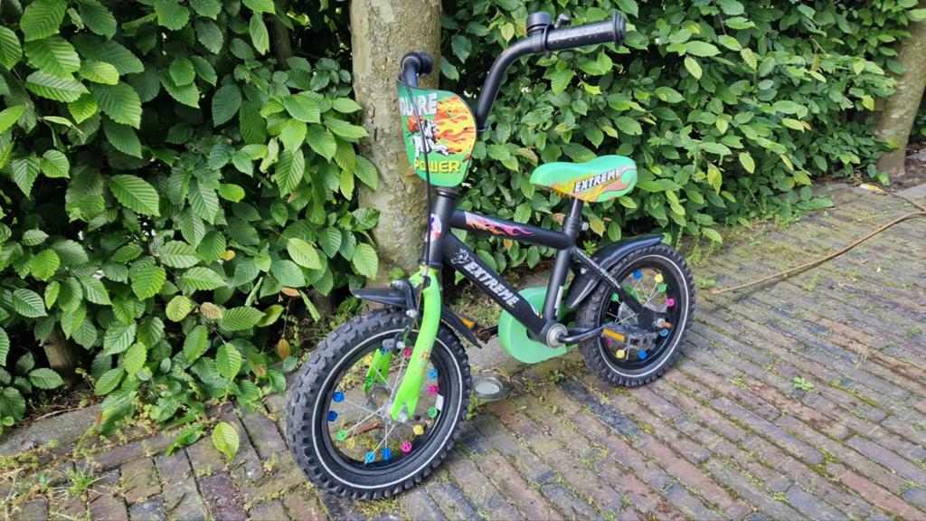 Kinderfiets 12 inch - achterband lek, Ophalen, Terugtraprem, Gebruikt, Volare