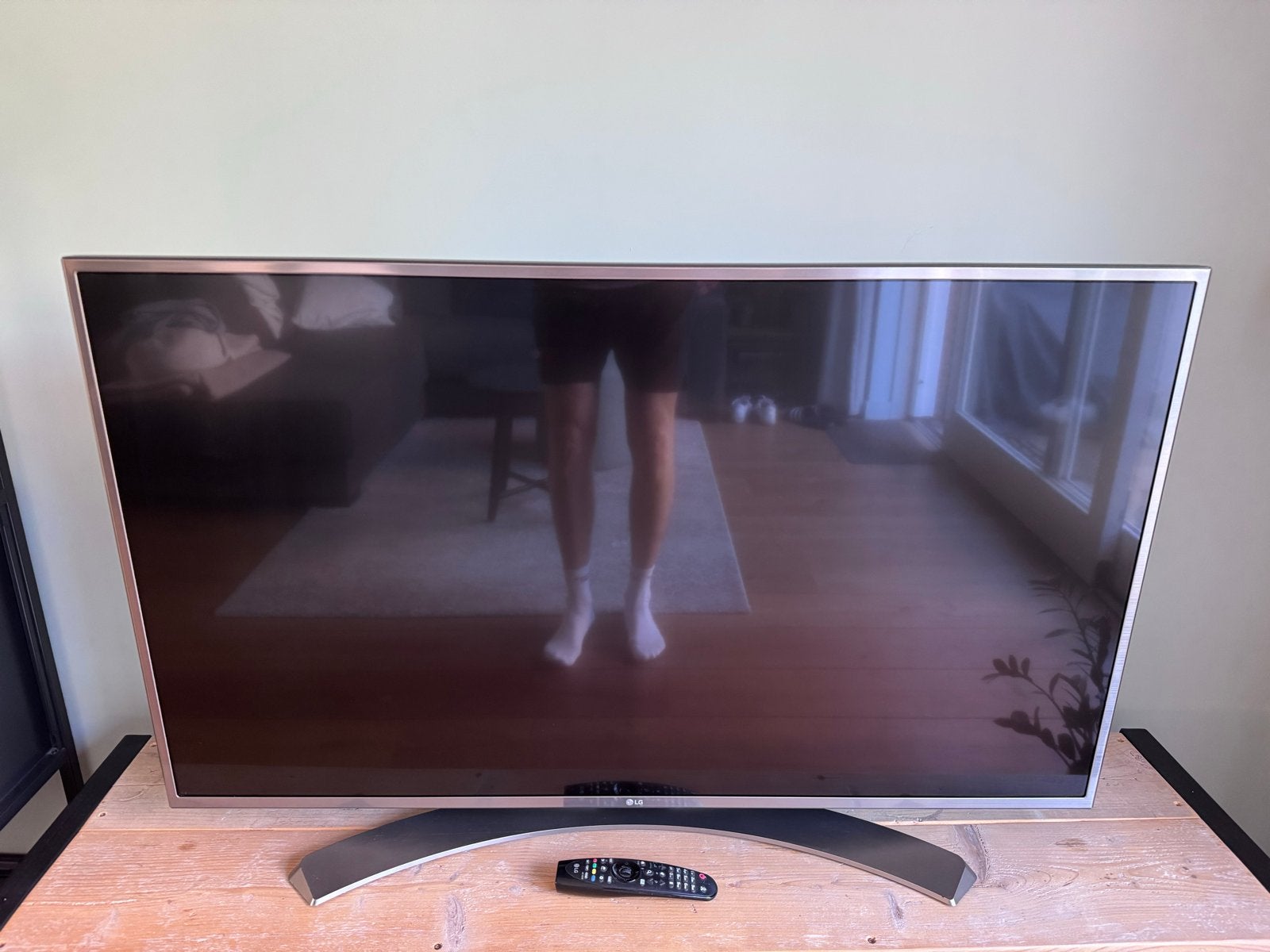 Foto 2 van LG Smart TV - 50 inch