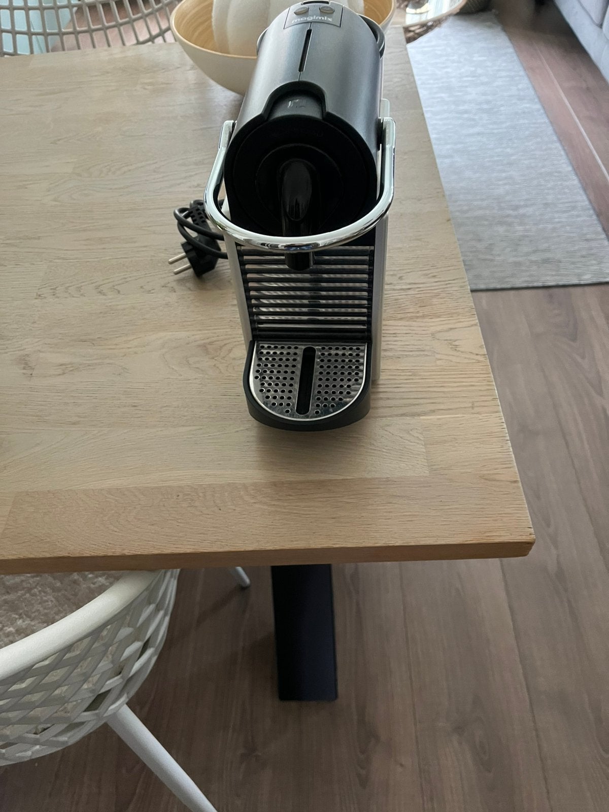 Nespresso Pixie, Ophalen