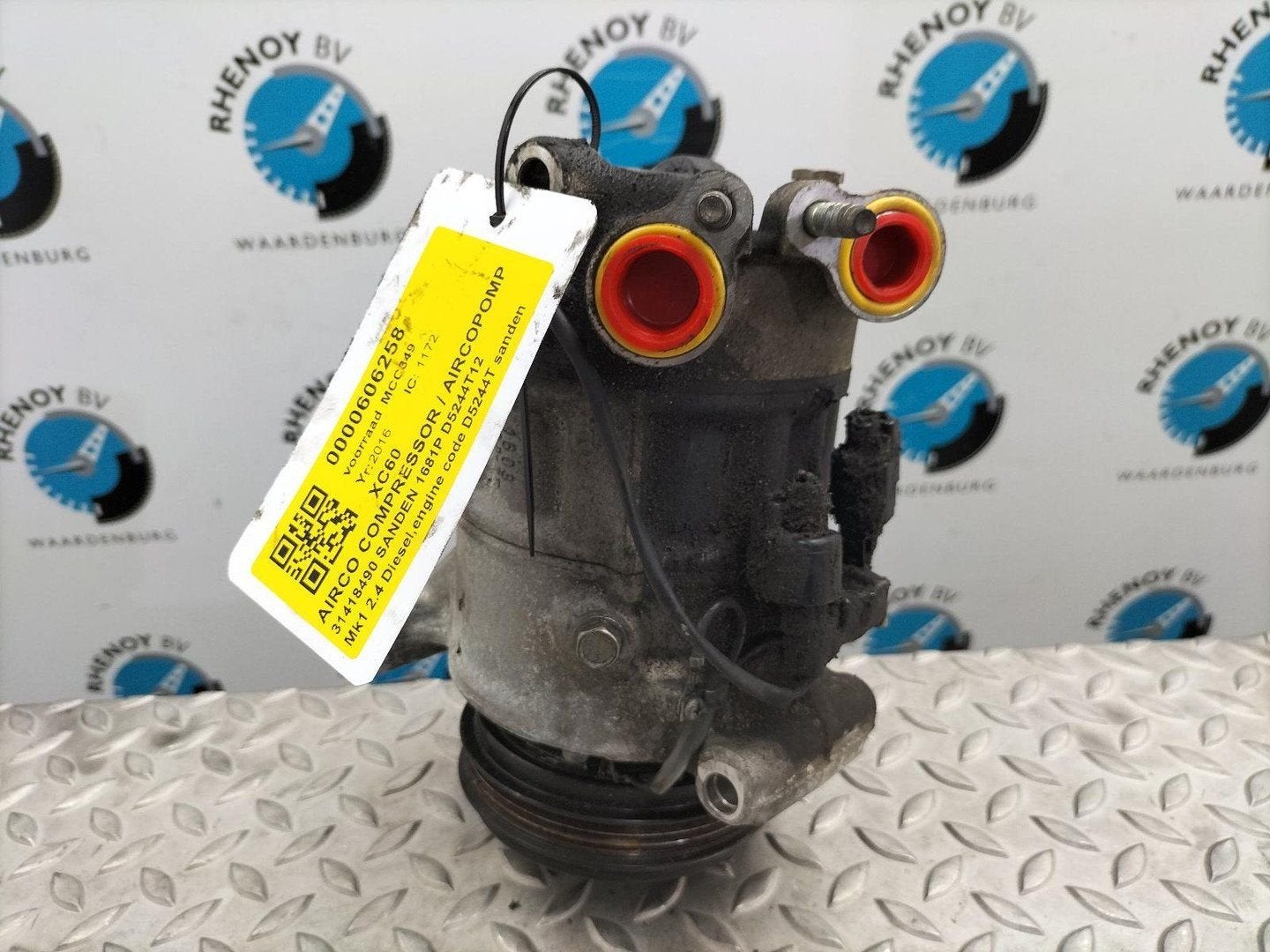 VOLVO XC60 AIRCO COMPRESSOR / AIRCOPOMP 31418490 2016, Ophalen of Verzenden, Gebruikt, Stiba lid