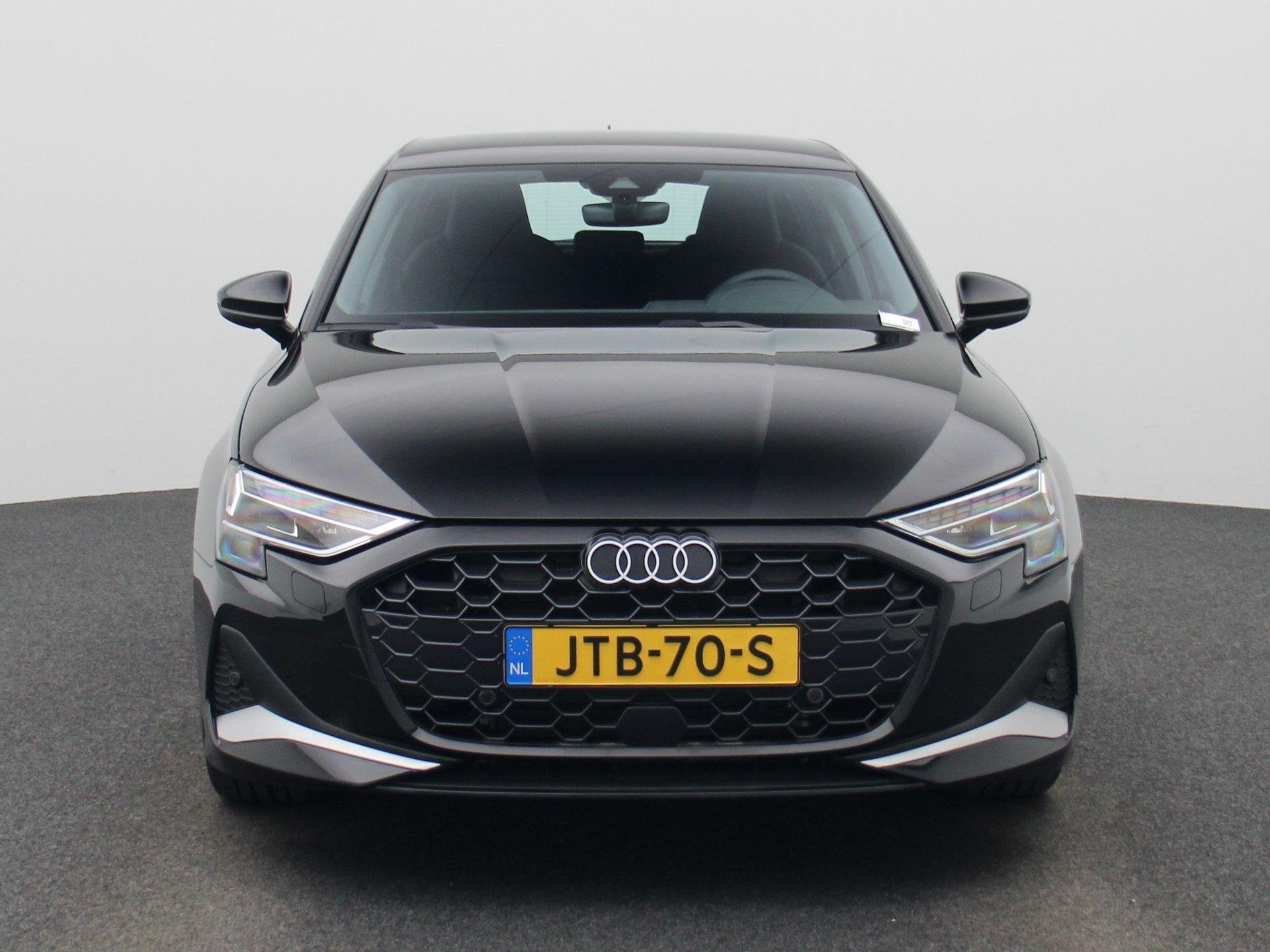 Audi A3 Sportback 40 TFSI e S edition l Demo l Cruise contro, Auto's, 12 maanden, 1498 cc, 4 cilinders, 150 min