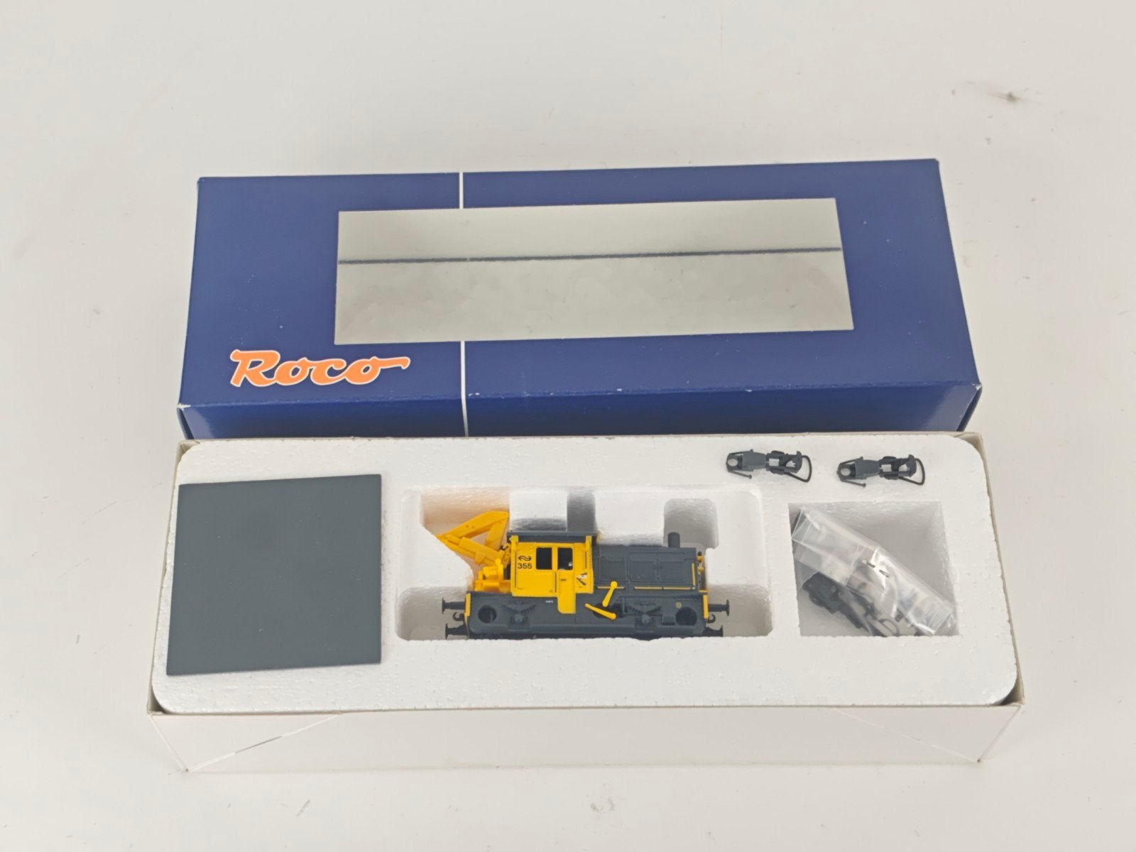 Roco NS Locomotief 355 - Defect, Gebruikt, Ophalen of Verzenden, NS, Roco