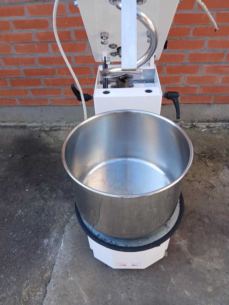 Deegmachine, Minder dan 1 liter, Ophalen of Verzenden