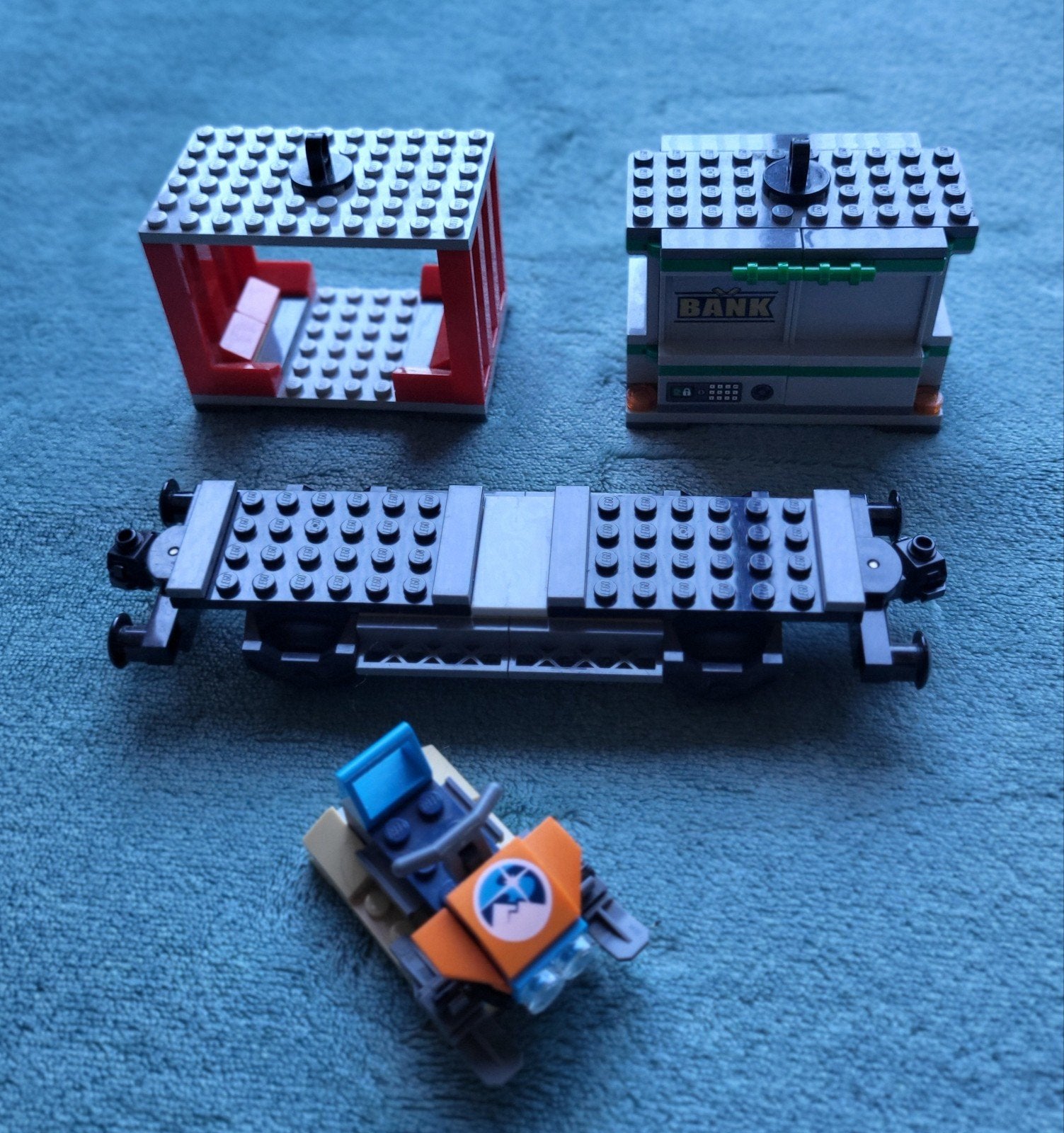 Lego City trein wagon, bank kluis, sneeuw scooter, container, Compleet, Gebruikt, Lego, Ophalen of Verzenden