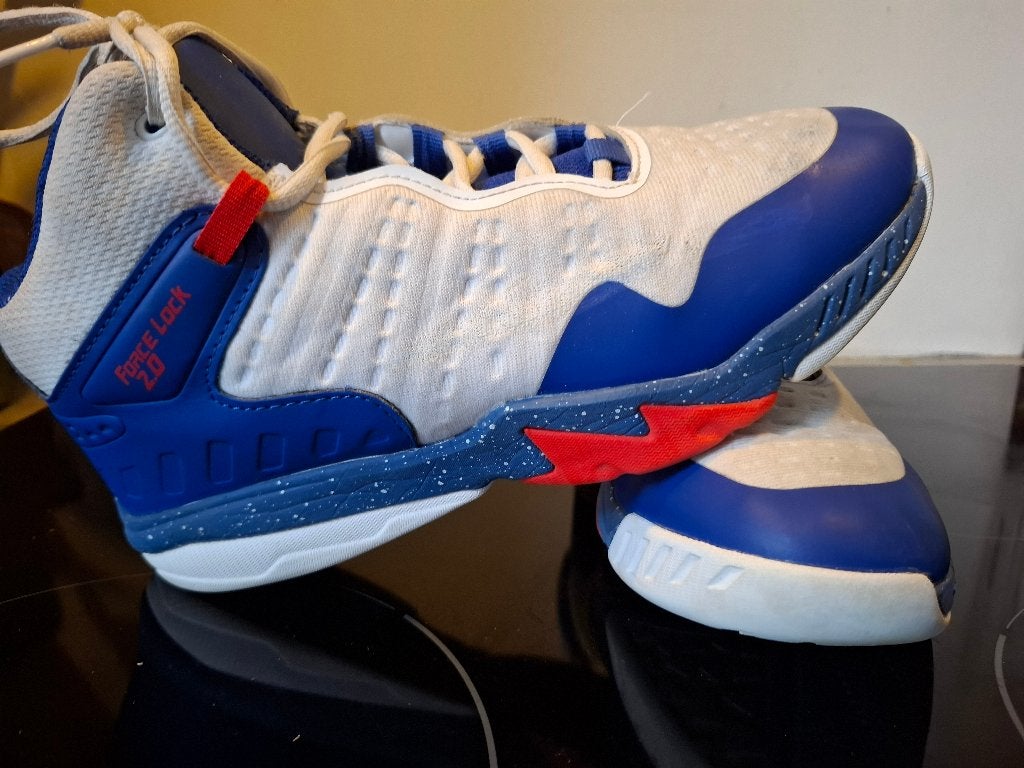 basketbalschoenen 38, Decathlon, Ophalen of Verzenden, Zo goed als nieuw, Jongen of Meisje