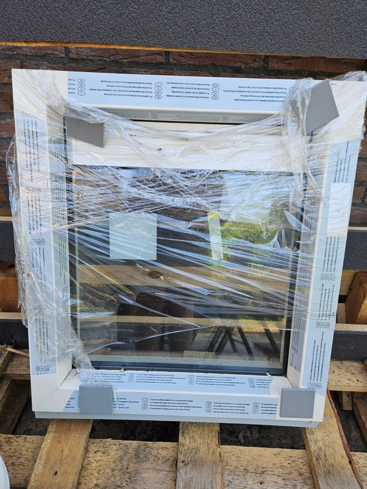 Nieuw Kunststof Kozijn met Raam 610x665 mmRAL9001, Ophalen, Gevelraam of Ruit, Minder dan 80 cm, 80 tot 120 cm