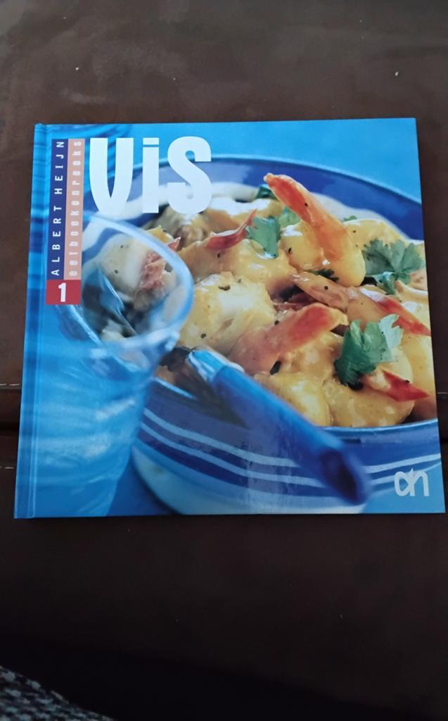 Albert Heijn Kookboek: Vis - Heerlijke visrecepten, Boeken, Kookboeken, Albert Heijn, Hoofdgerechten, Ophalen of Verzenden, Zo goed als nieuw