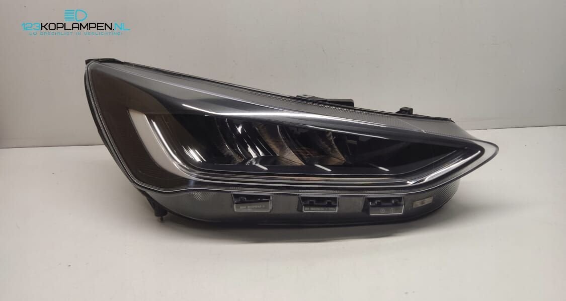 Ford Focus MK4 Facelift Led Koplamp rechts, Gebruikt, -, -, Ophalen of Verzenden