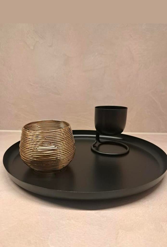 SET zwart metalen dienblad met plantenbakje en lantaantje, Huis en Inrichting, Woonaccessoires | Dienbladen, Ophalen, Zo goed als nieuw