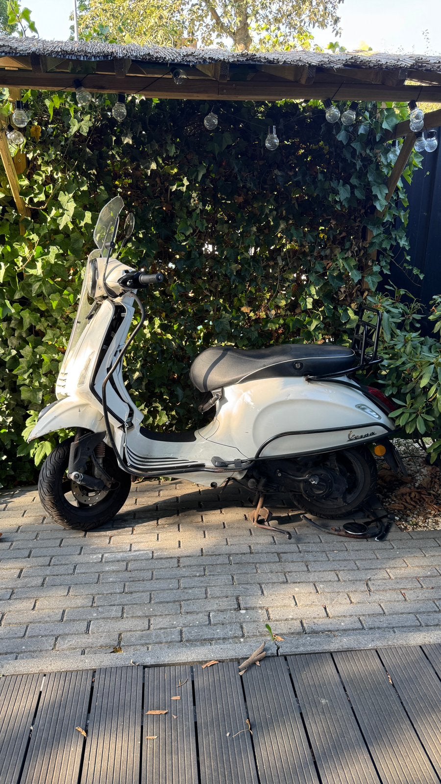 Zeer beschadigde Primavera (blauw kenteken), Fietsen en Brommers, Scooters | Vespa, Ophalen, Gebruikt, Overige modellen, Benzine