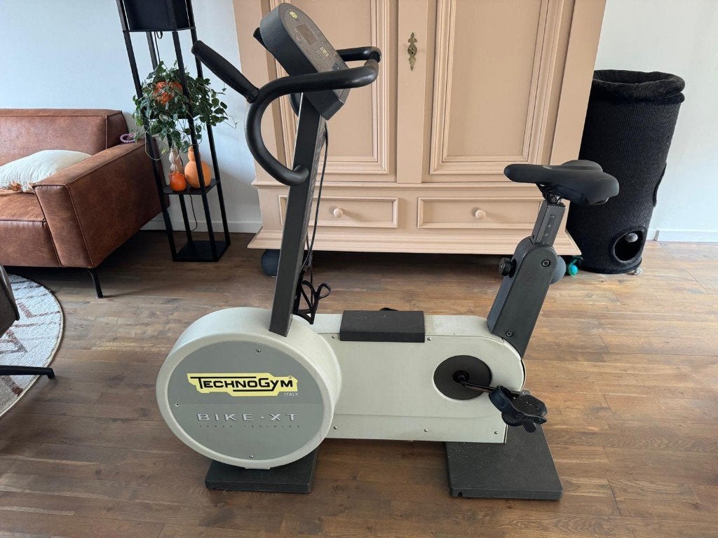 ‍️ Technogym TG Bike XT – Professionele Hometrainer ‍️, Technogym, -, -, Overige typen