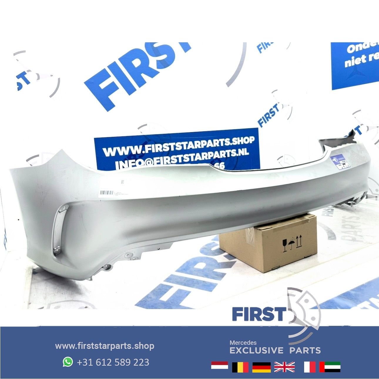 W117 CLA AMG ACHTERBUMPER MAT ZILVER GRIJS Mercedes C117 X11, Gebruikt, -, Voor, Ophalen of Verzenden