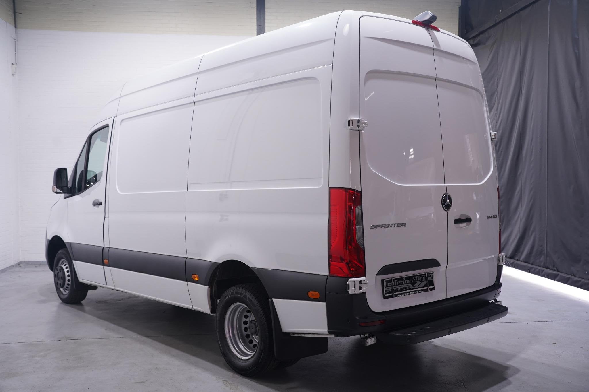 Mercedes Benz Sprinter 514 CDI 143 pk L2H2 Navi, Camera, Dub, Auto's, 2000 kg, Wit, Mercedes-Benz, 2143 cc