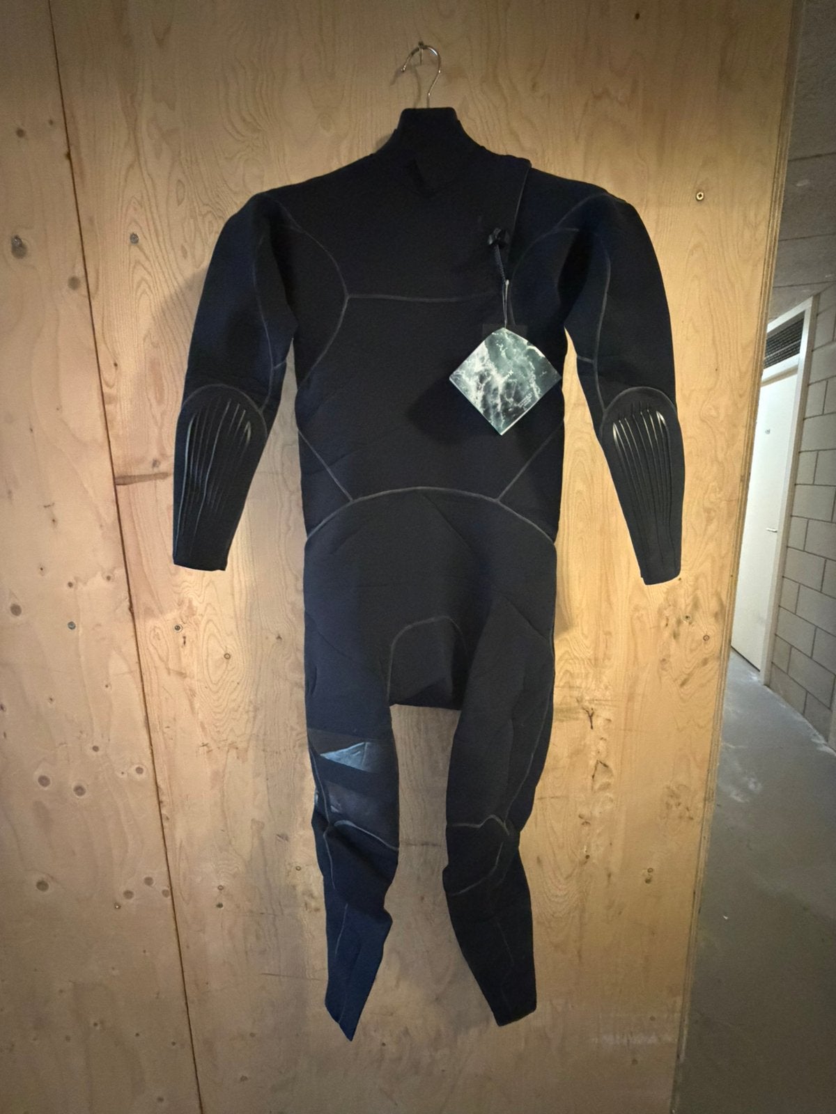 Hurley Advantage Max 2/2 MM Wetsuit – Nieuw & ongebruikt, Ophalen, Nieuw, Heer, Wetsuit