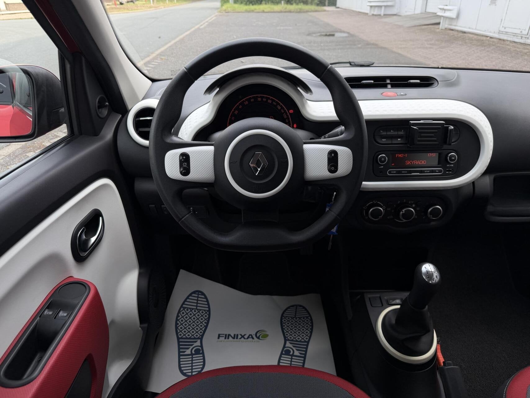 Renault Twingo 1.0 SCe Expression - TOPSTAAT/AIRCO/LED/NAP, Auto's, Gebruikt, Euro 6, 840 kg, 4 stoelen
