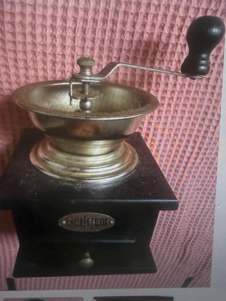 Vintage La Cafetière Koffiemolen - Handmatig, Antiek en Kunst, Antiek | Keukenbenodigdheden, Ophalen
