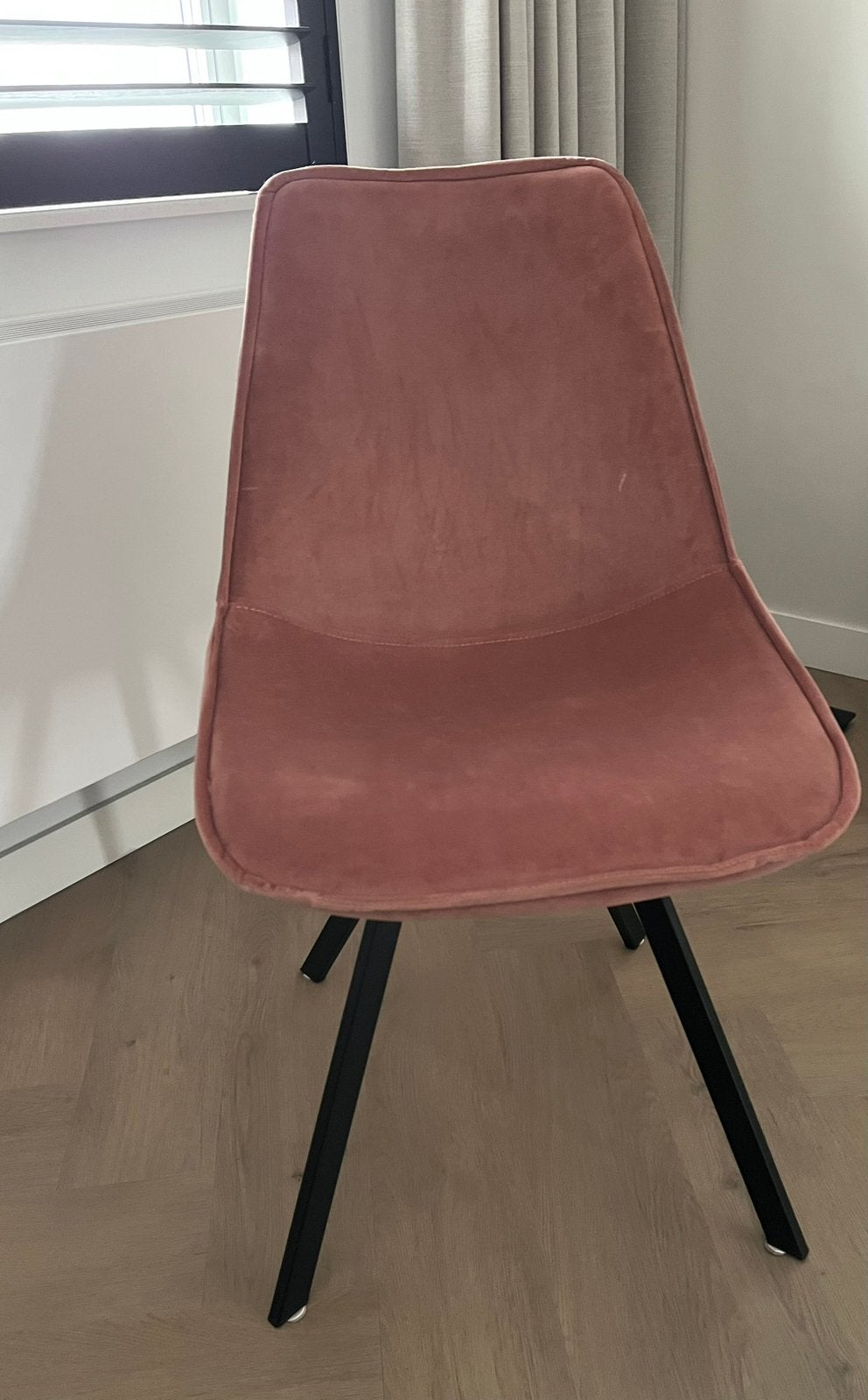 Nieuwe oud roze stoel, Huis en Inrichting, Ophalen, Overige kleuren, Zo goed als nieuw, Eén