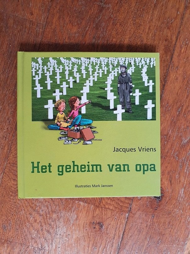 Het geheim van opa van Jacques Vriens  , Ophalen of Verzenden, Zo goed als nieuw