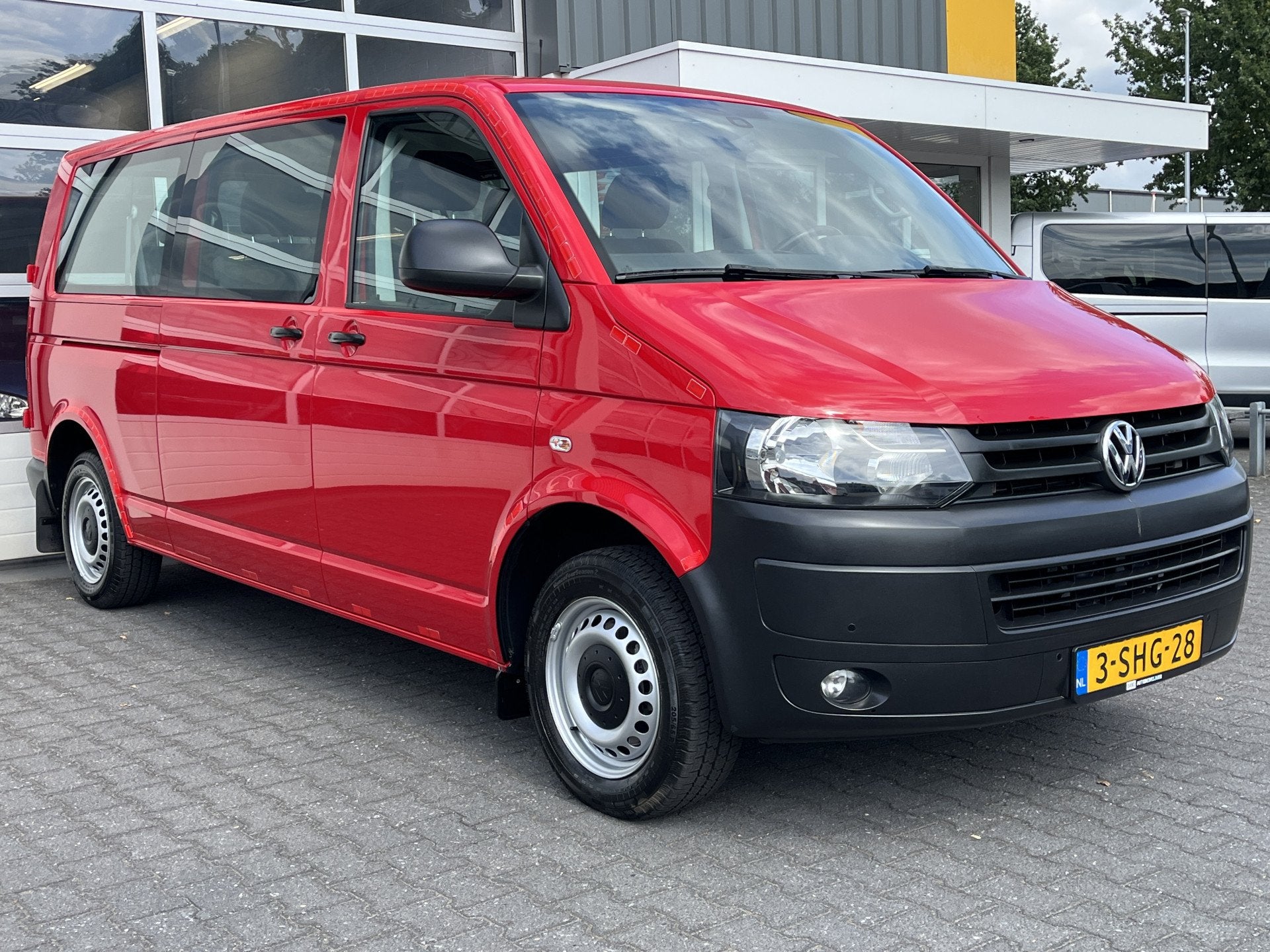 Volkswagen Transporter Kombi 2.0 TDI DSG Automaat L2H1 BPM/, Euro 5, Stof, Gebruikt, 2500 kg