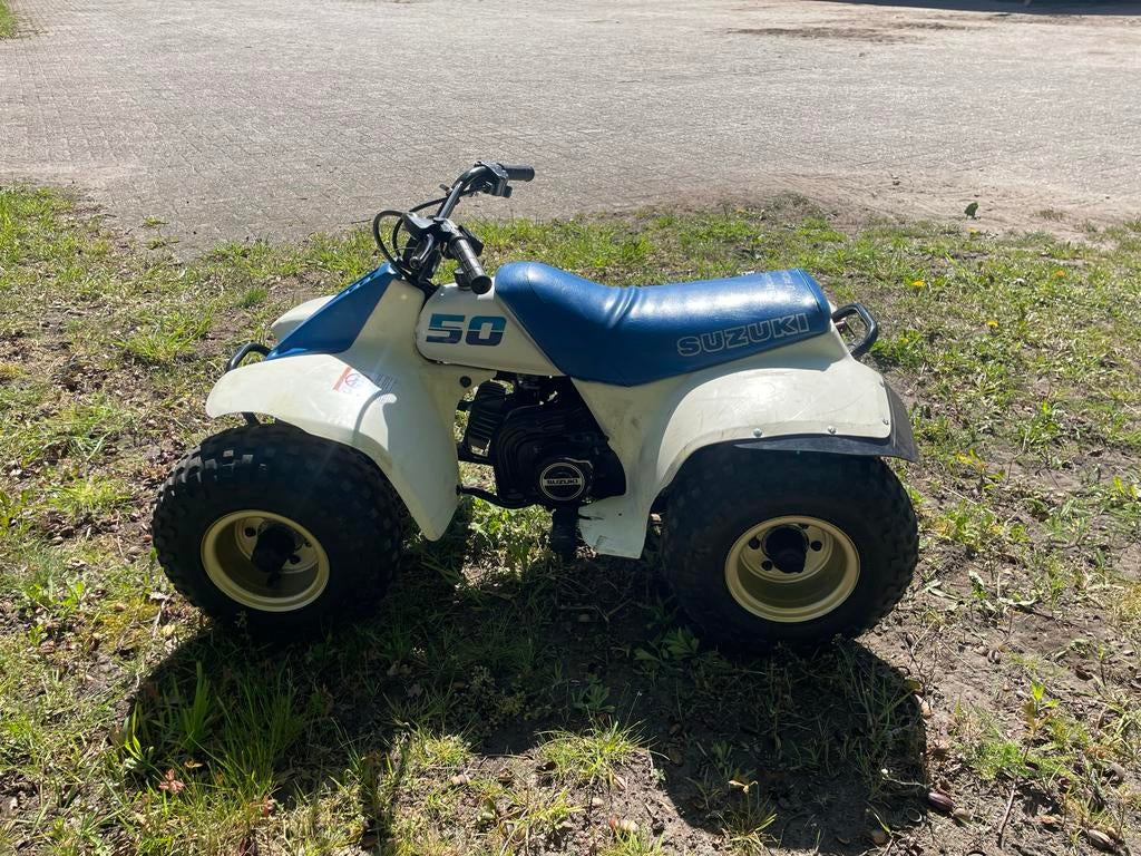 Suzuki Quad LT50 - Ideaal voor beginners, Motoren, Quads en Trikes, 11 kW of minder, 1 cilinder, Ophalen