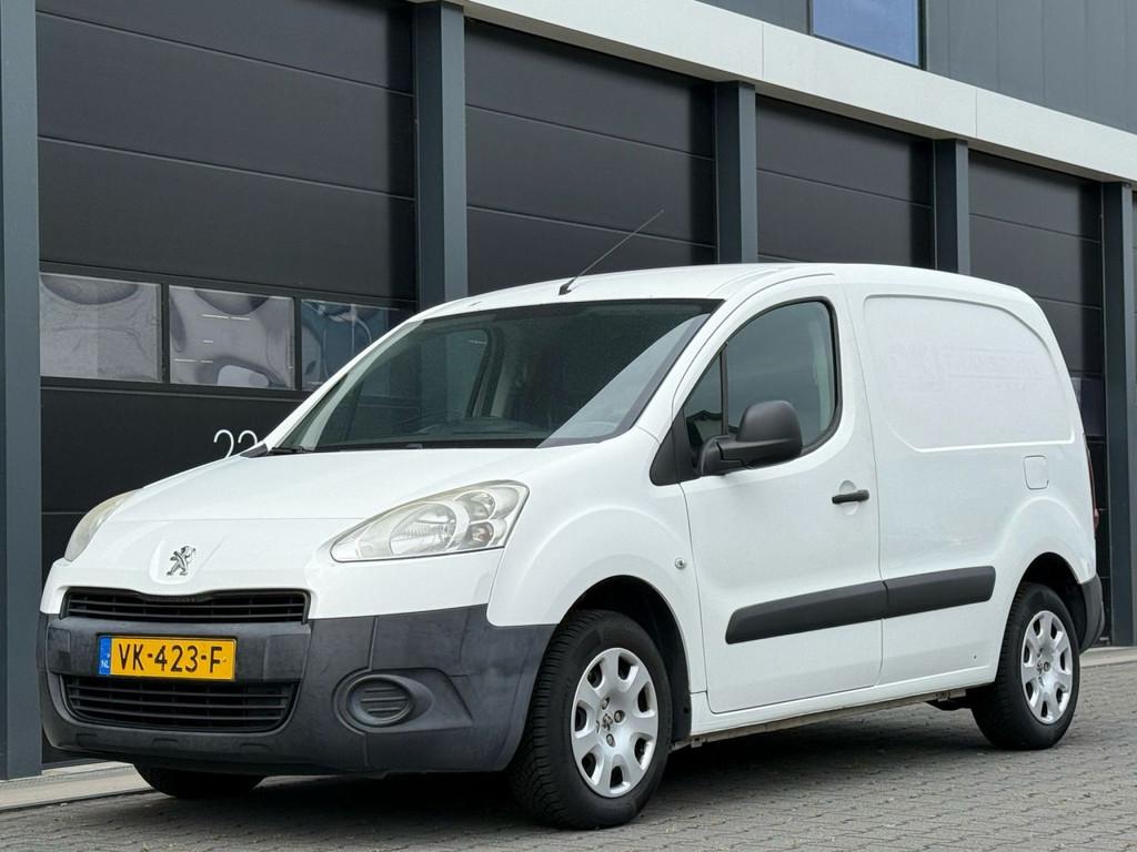 Peugeot Partner 1.6 HDI (bj 2014), 680 kg, 4 cilinders, Wit, Origineel Nederlands