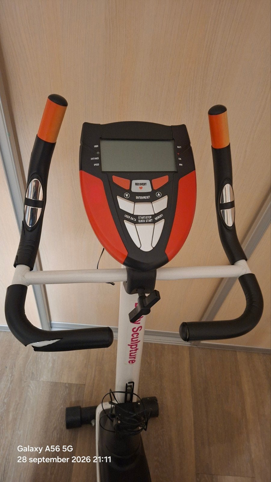 Foto 4 van Body Sculpture BC-5500PAX-HB Hometrainer