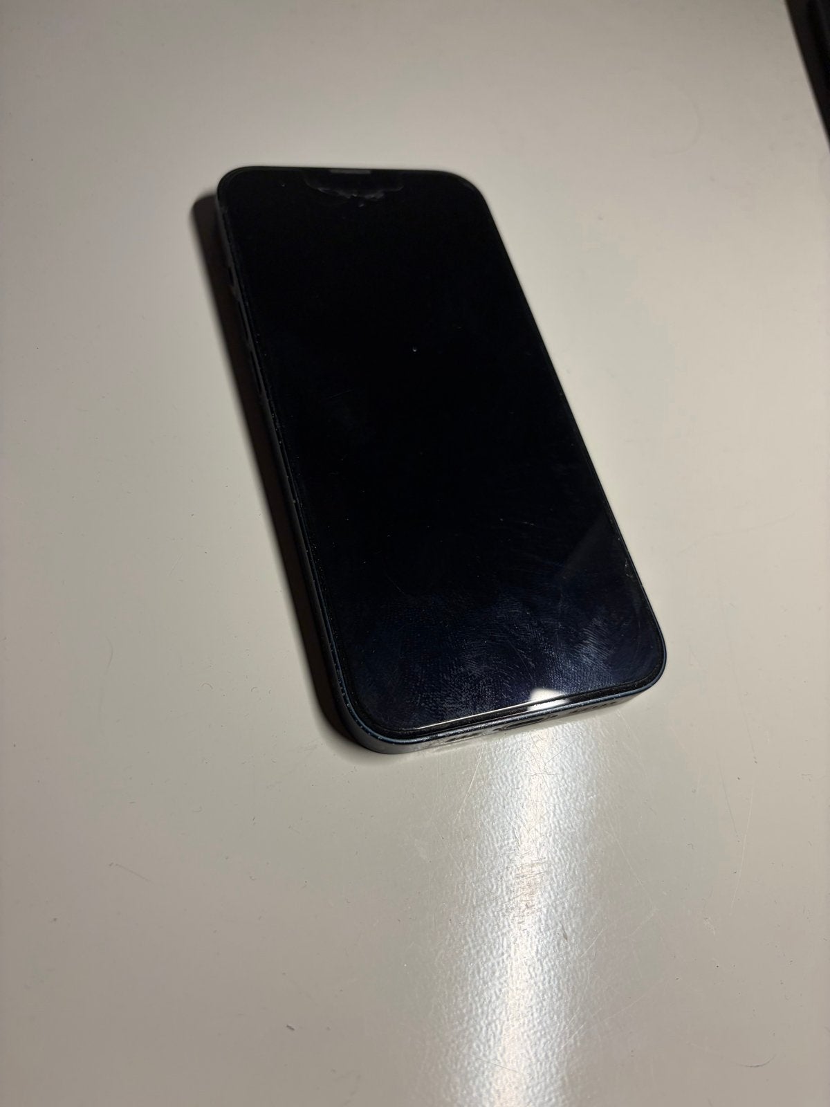 iPhone 13 128GB Zwart - Gebruikt