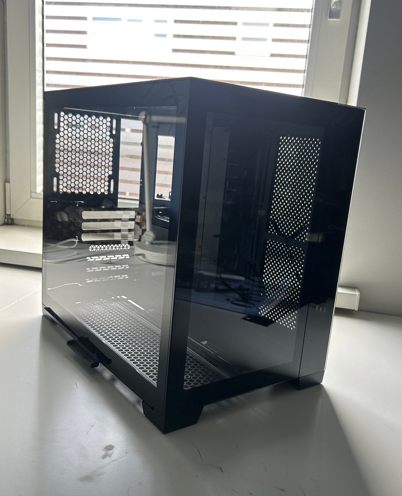 lian li pc-o11 dynamic mini v1 black behuizing, Ophalen, Zo goed als nieuw