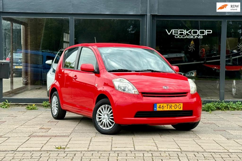 Daihatsu Sirion 2 1.3-16V Comfort, Auto's, Gebruikt, 31 €/maand, 4 cilinders, Bedrijf