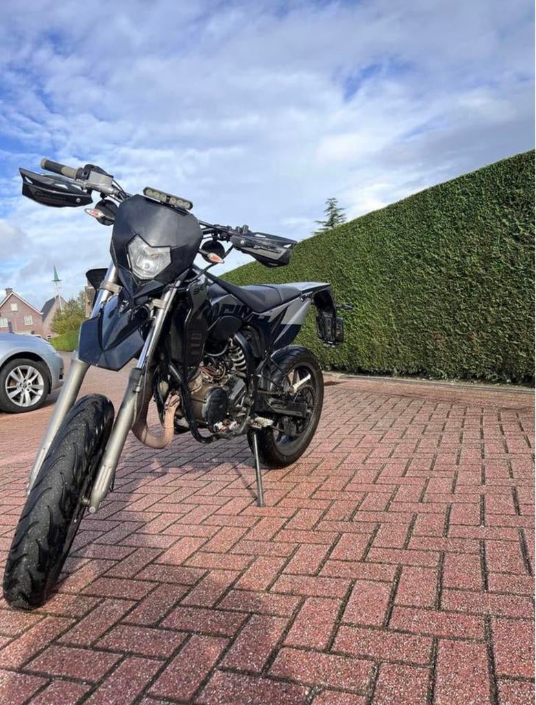 Sherco black moon edition 2023, Fietsen en Brommers, Ophalen, Zo goed als nieuw, Overige merken