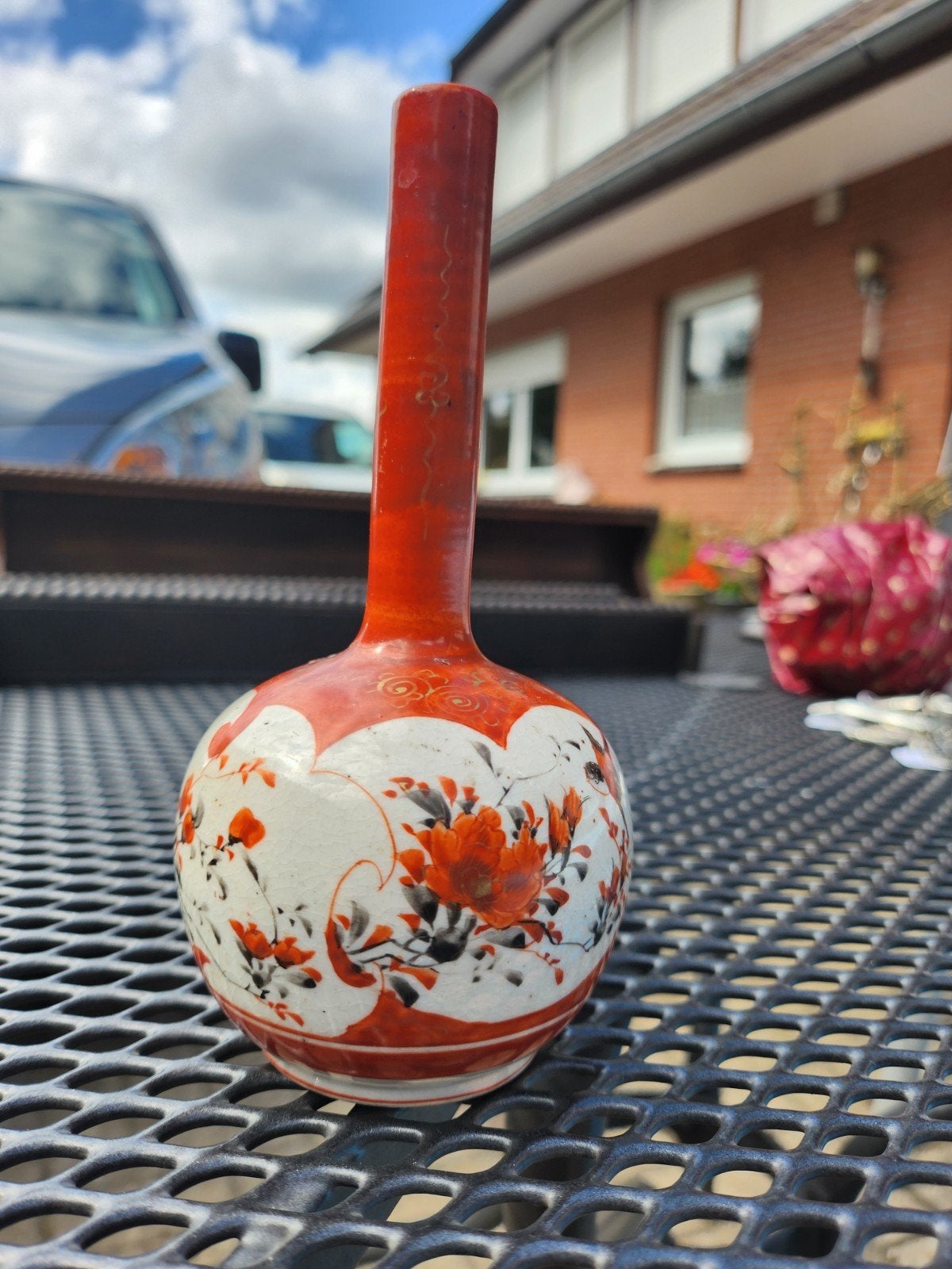 Antieke Japanse Imari vaas met bloemen en vogeldecor, Antiek en Kunst, Antiek | Vazen, Ophalen of Verzenden