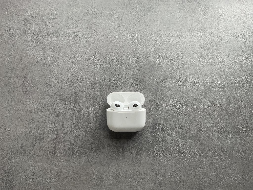 Apple AirPods gen 3, Gebruikt, Bluetooth, Ophalen of Verzenden, Apple