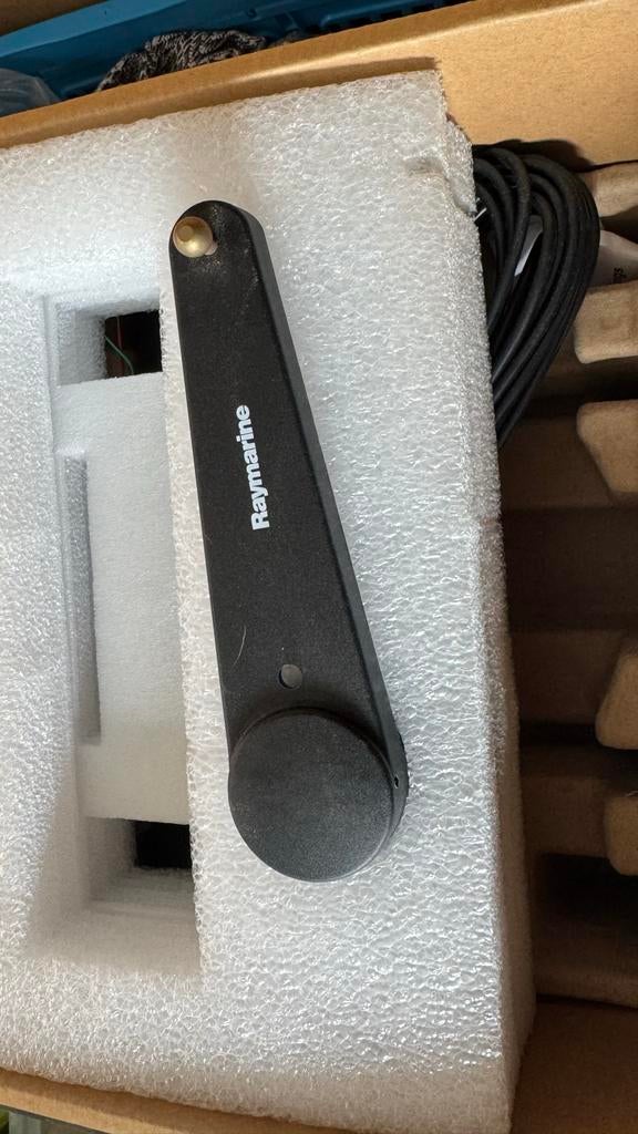 RAYMARINE ROERSTANDTERUGMELDER MET 9MTR KABEL, Ophalen of Verzenden, Nieuw, Kabel of Apparatuur