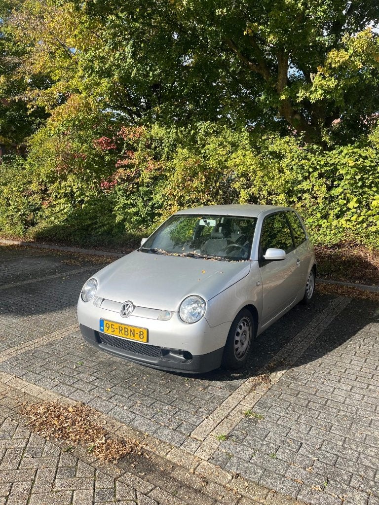 Volkswagen Lupo 1.2 TDI 3L 45KW AUT 2001 Grijs *RIJDT NIET*, Voorwielaandrijving, Stof, 67 €/maand, 4 stoelen