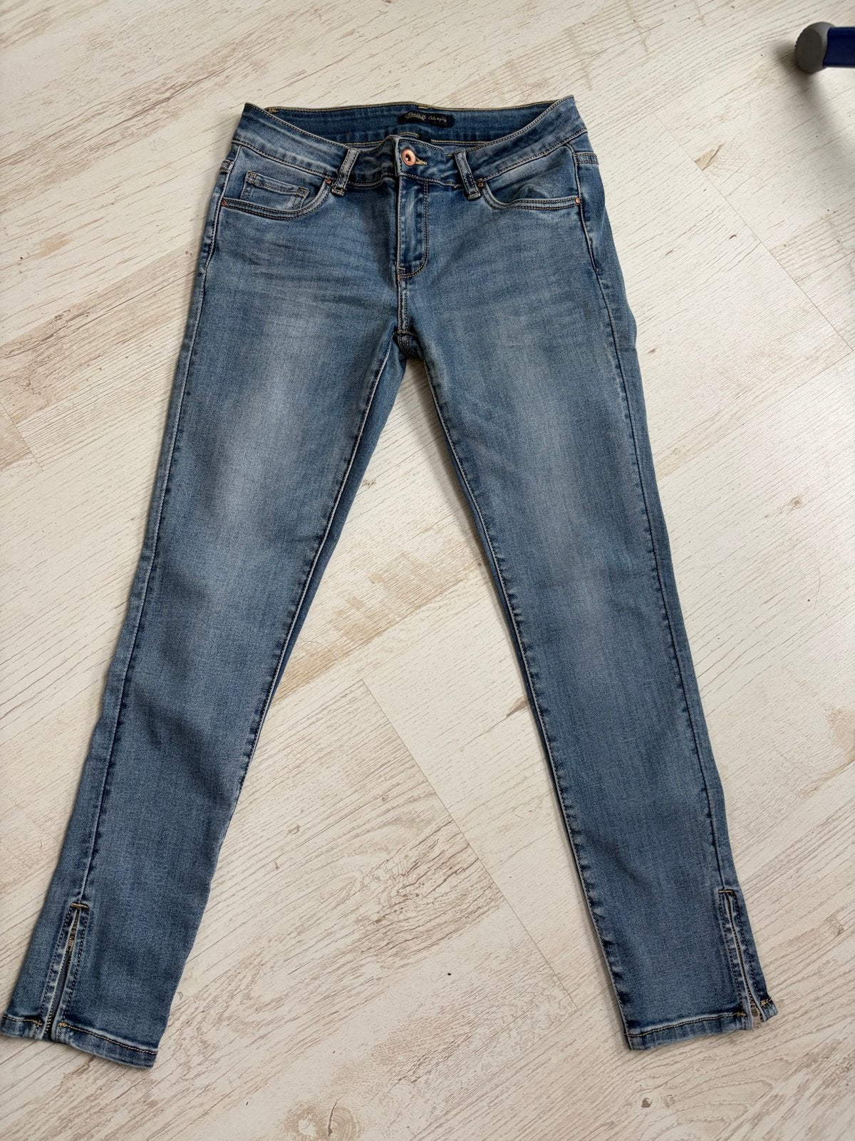 Toxik 3 Jeans Maat L (40) Nieuw, Ophalen of Verzenden, Nieuw, Blauw, W30 - W32 (confectie 38/40)