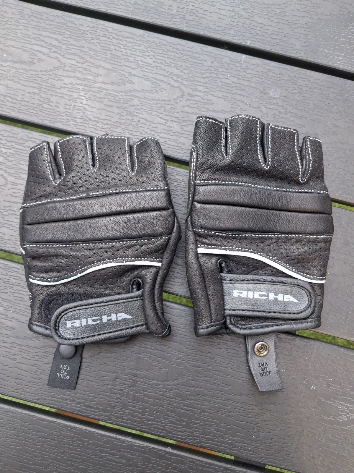 Vingerloze motor handschoenen - maat L - Nieuw, Motoren, Kleding | Motorkleding, Ophalen of Verzenden, Nieuw zonder kaartje, Handschoenen