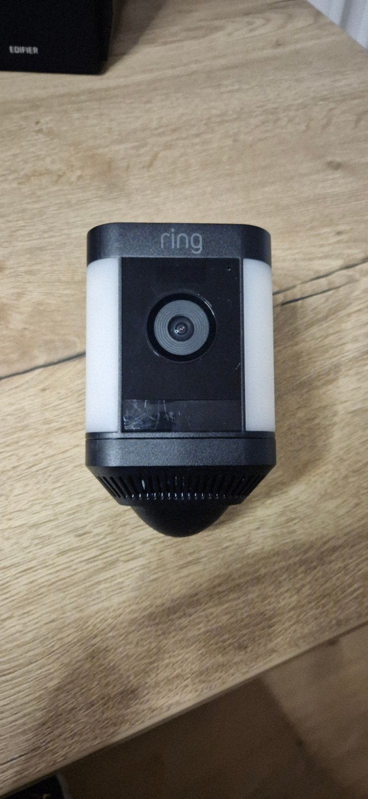 Ring Spotlight Camera Plus Plug-in Zwart, Ophalen of Verzenden, Zo goed als nieuw, Buitencamera
