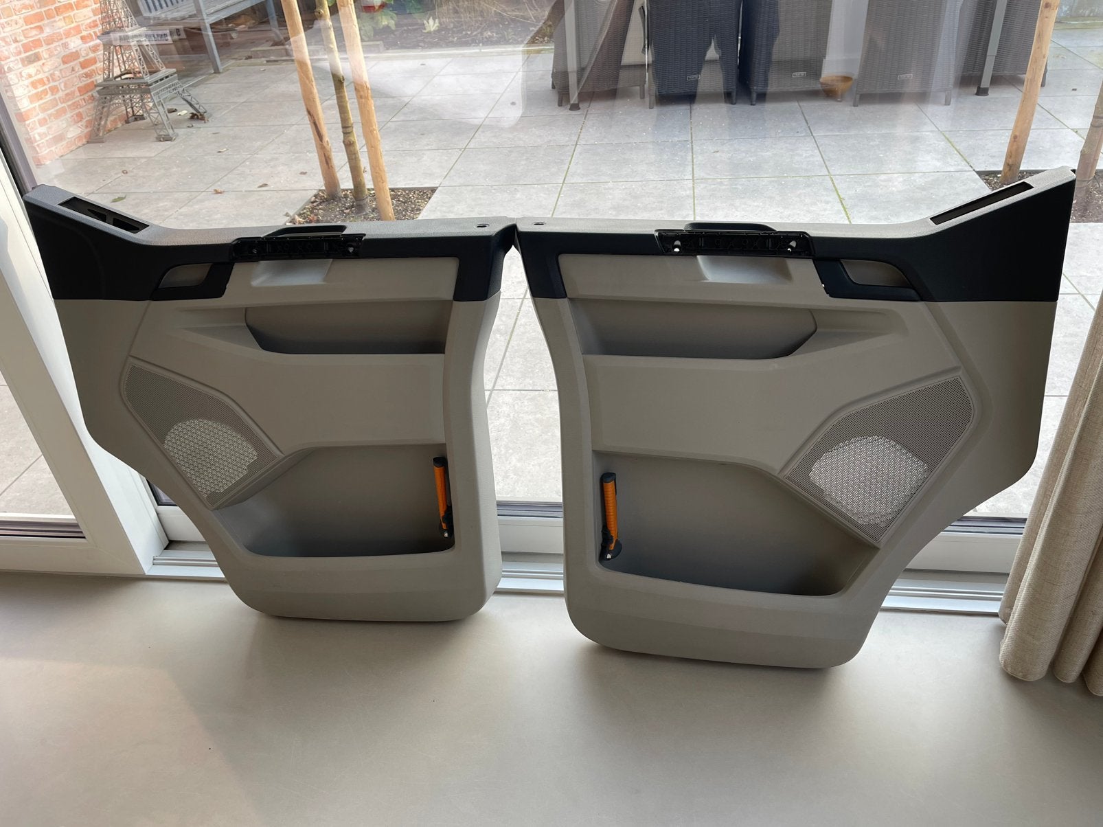VW transporter t5 t6 deur bekleding, Ophalen of Verzenden