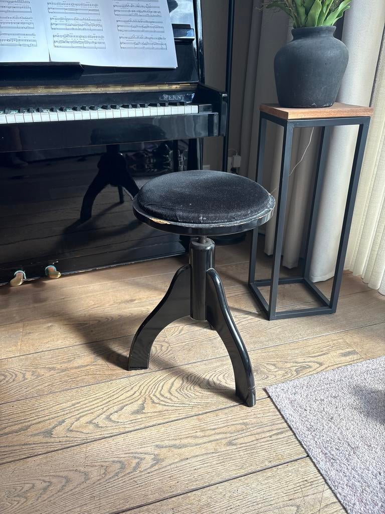 Zwarte pianokruk, in hoogte verstelbaar, Huis en Inrichting, Ophalen of Verzenden, In hoogte verstelbaar, Gebruikt, Hout