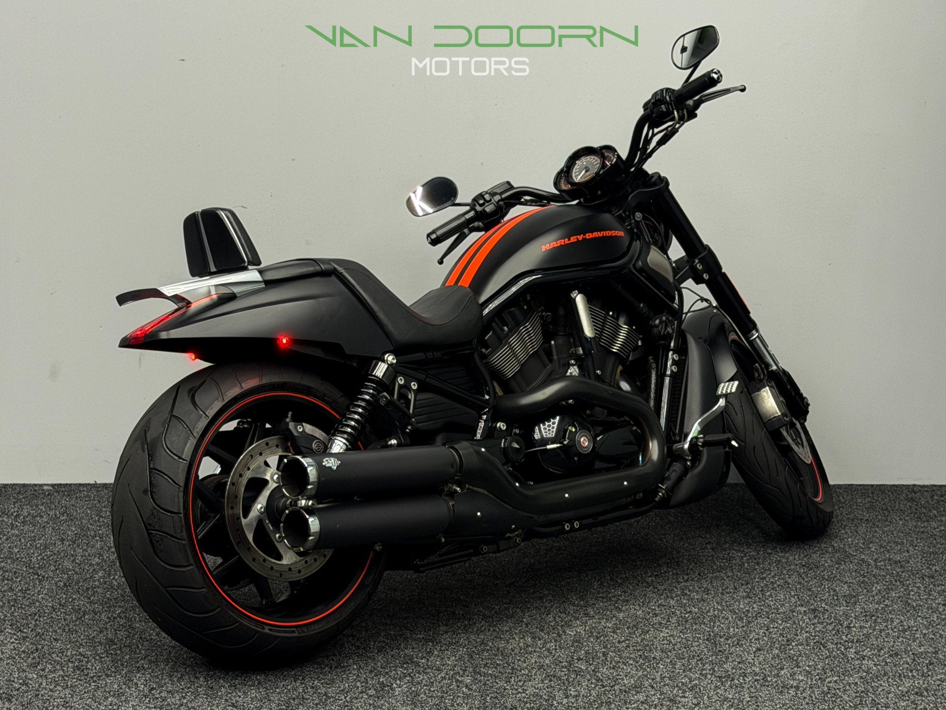 Harley-Davidson VRSCDX Night-Rod Special | 5HD | Vance & Hin, Info@vandoornmotors.nl, Chopper, Kraaivenstraat 23-5
5048AB  TILBURG, NL